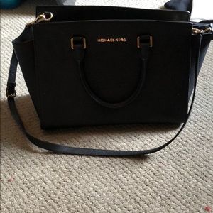 Black Michael Kors purse